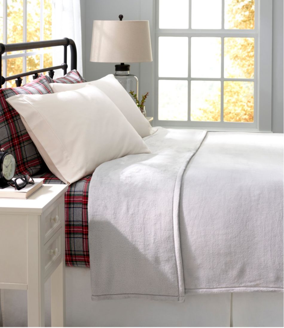 Wicked Cozy Blanket L.L.Bean Premium