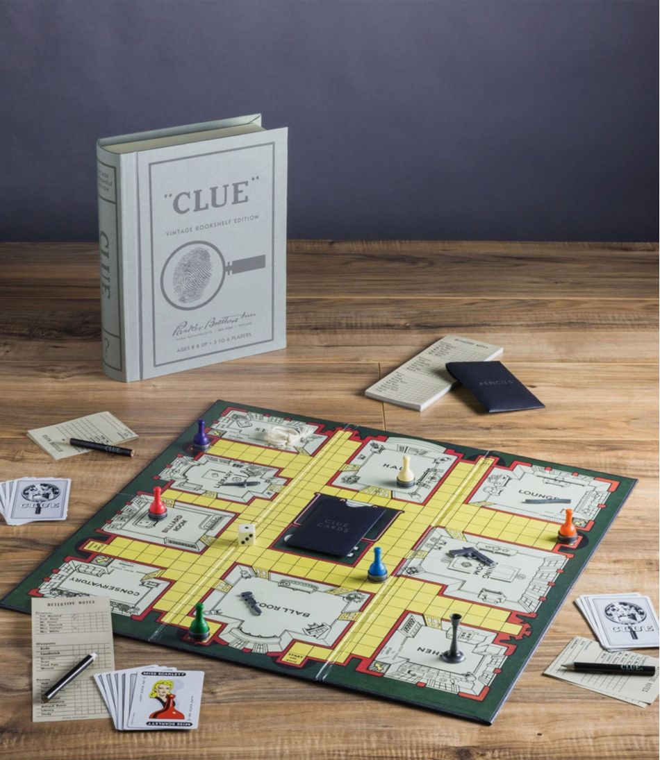 Clue Vintage Bookshelf Game L.L.Bean Top Pick